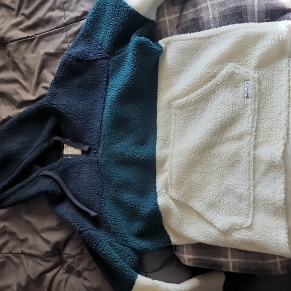 Black jack Hoodia pullover - Picture 2 of 4